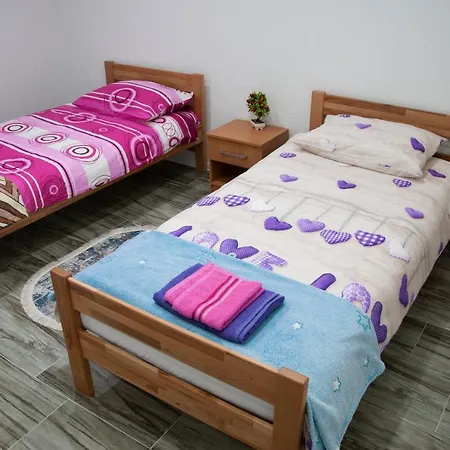 Apartment Apartman Varcar Kemuli *
