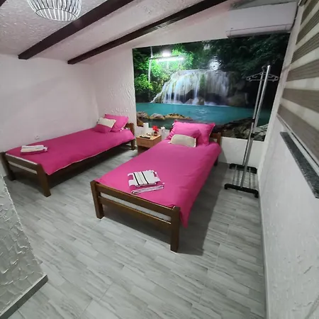 Apartment Apartman Varcar Kemuli